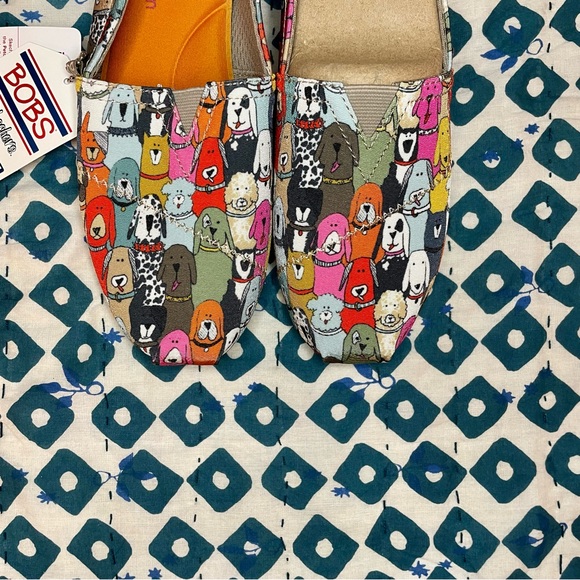 NIB Sketchers Bobs Dogs Wag Party Slip Ons - Picture 4 of 7
